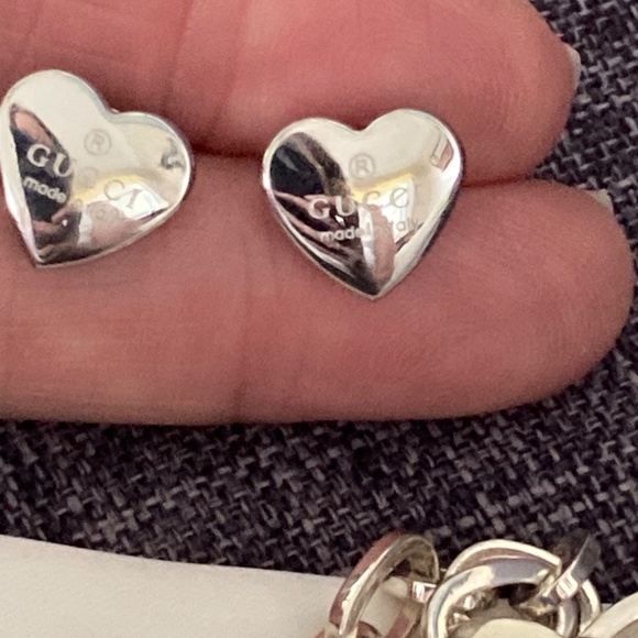 Authentic GUCCI Sterling Bracelet and Stainless Steel Heart Studs - Picture 9 of 15